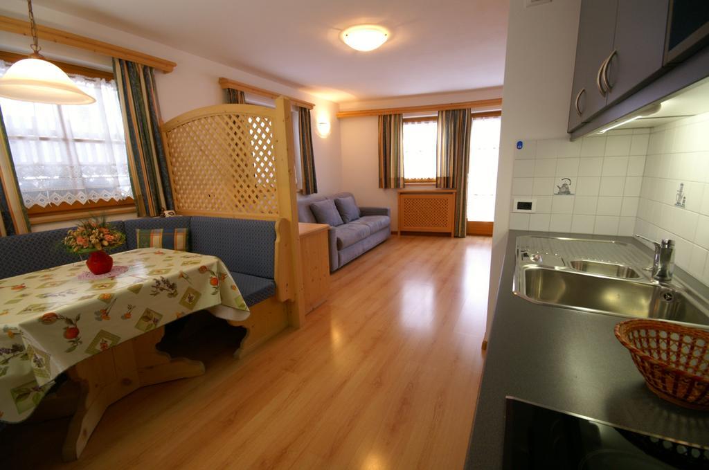 Appartamenti Residence Pars Badia  Exteriör bild